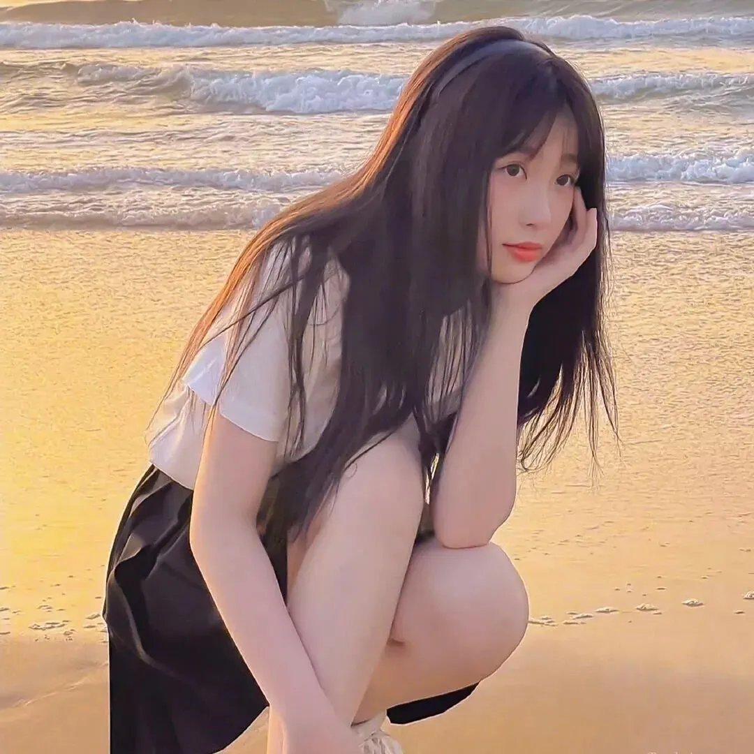 战火下的小花